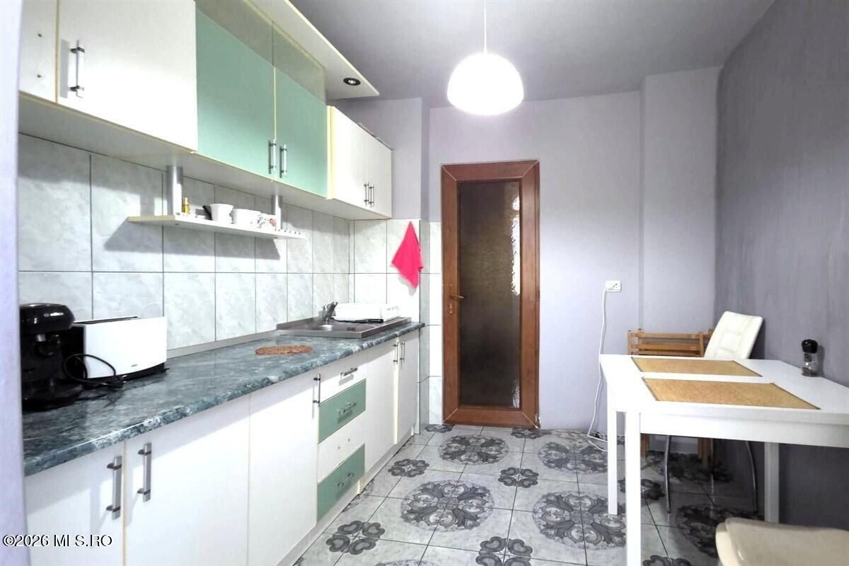 Far - Parc, 2 camere decomandate, 2 balcoane, 56 mp, centrala gaz! - Poză 11