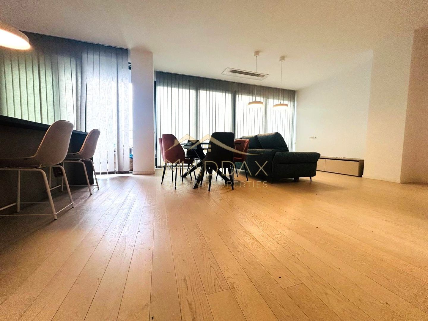 Penthouse 4 camere + 2 bai 150 mp *** HERASTRAU *** - Poză 3