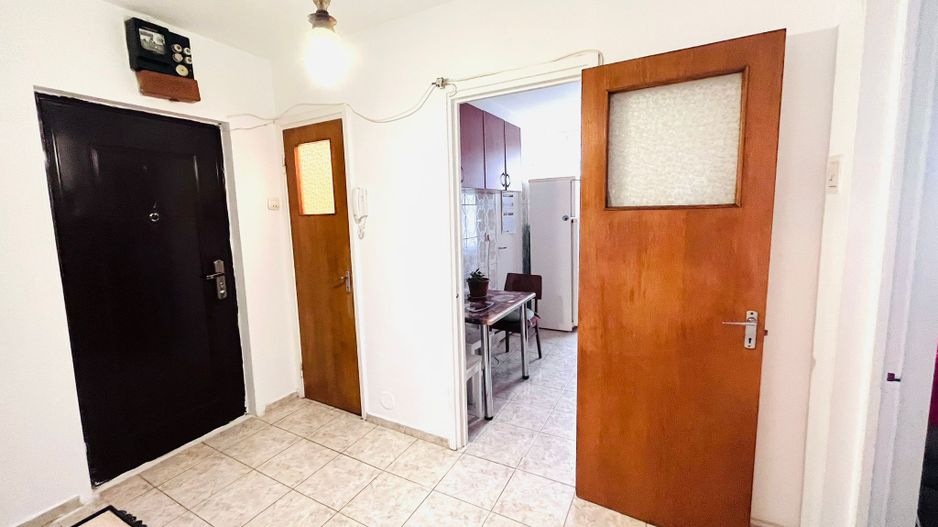 APARTAMENT 3 CAMERE DECOMANDAT SU 63MP ETAJ 3/4 DRUMUL TABEREI - Poză 7