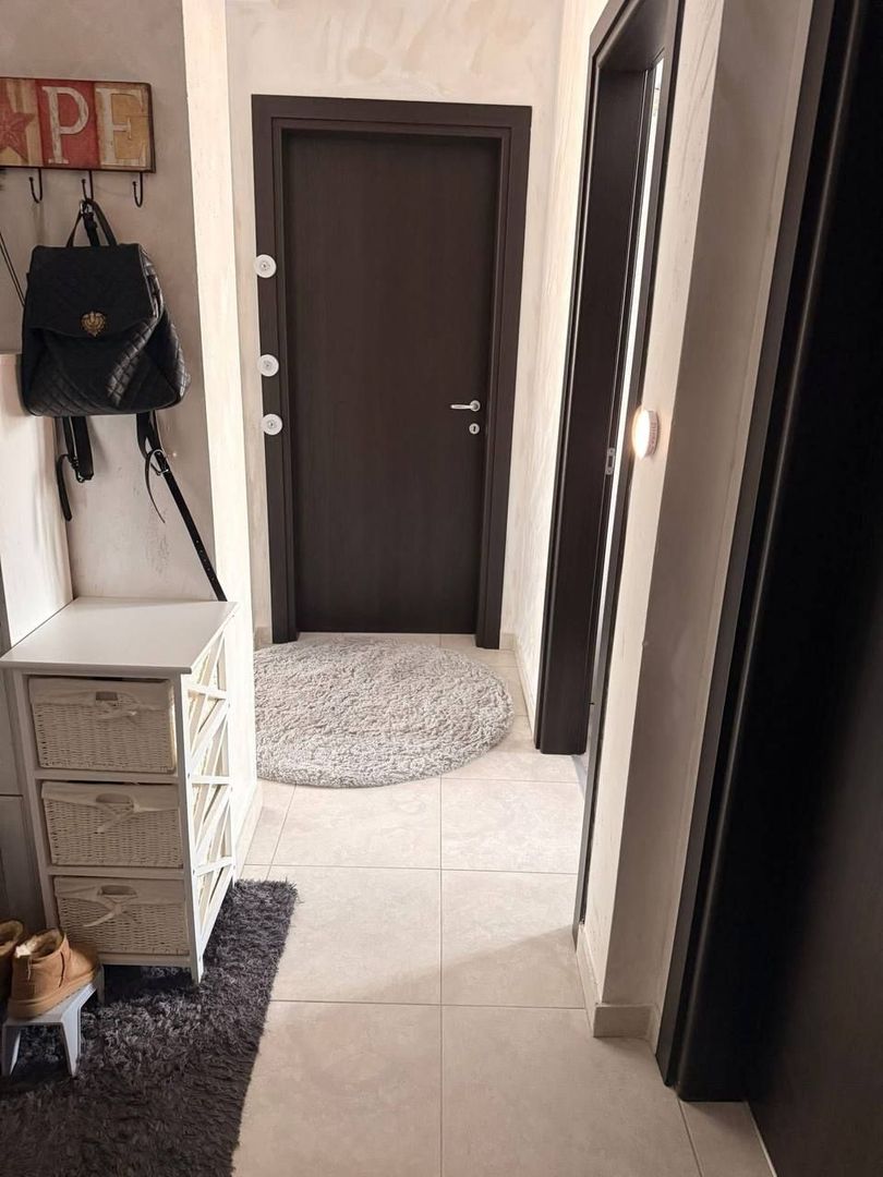 Vanzare apartament 3 camere - Poză 2