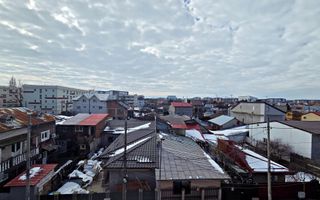 Apartament 3 camere de vanzare, decomandat, Aparatorii Patriei, Sect 4 - Poză 12