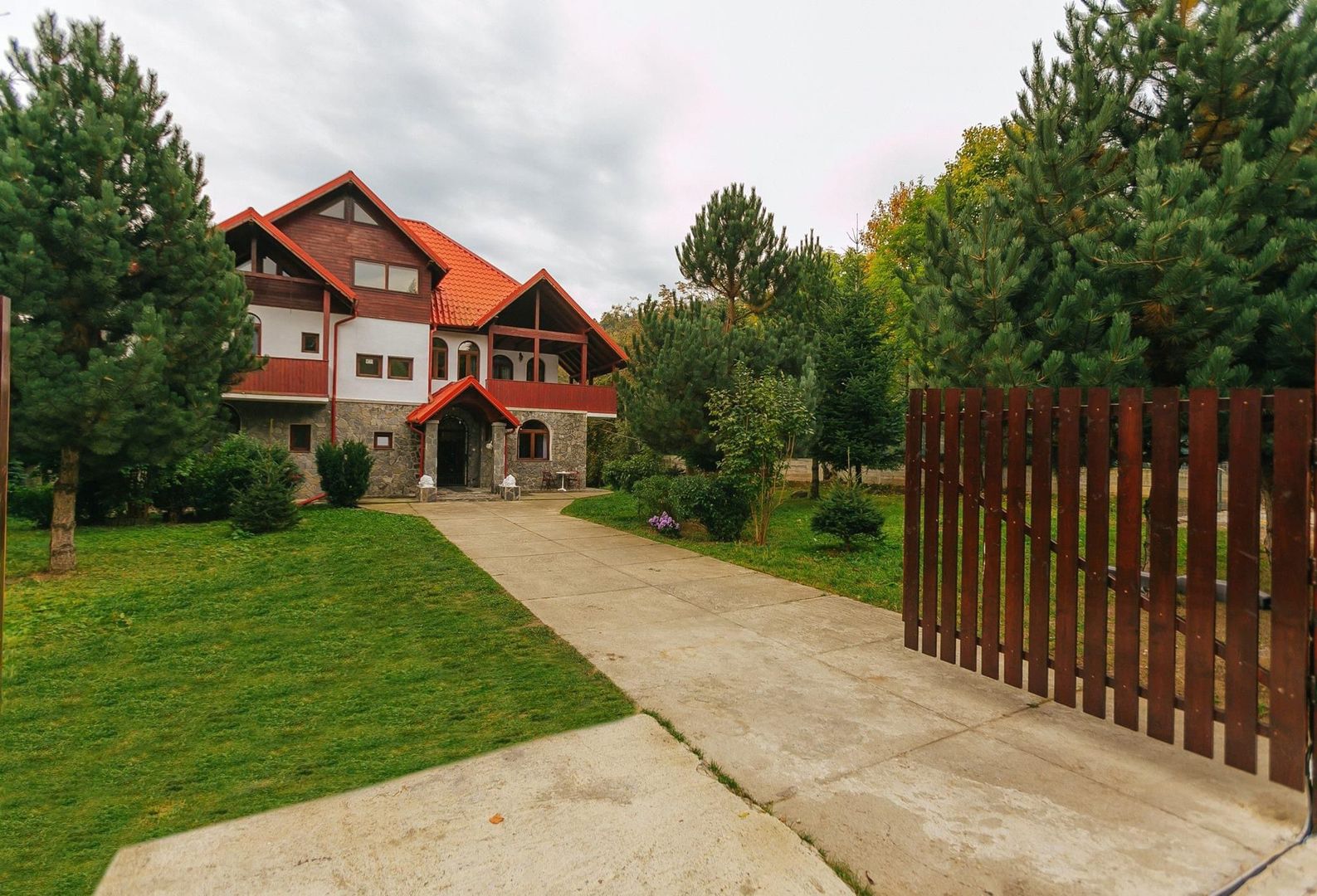 Pensiune superba Sinaia - Poză 4