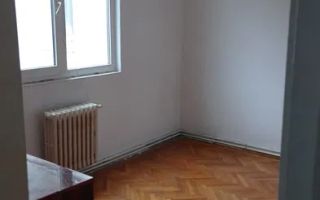 Apartament ideal pentru amenajare, confort 2 sporit – 3 camere, Dâmbu - Poză 3