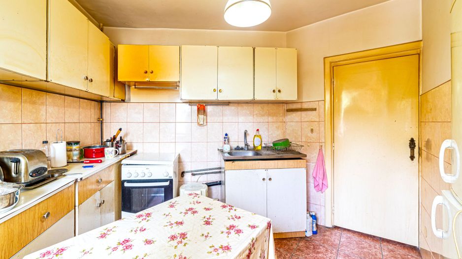 Apartament spațios în zona Banu Mărăcine - Poză 6