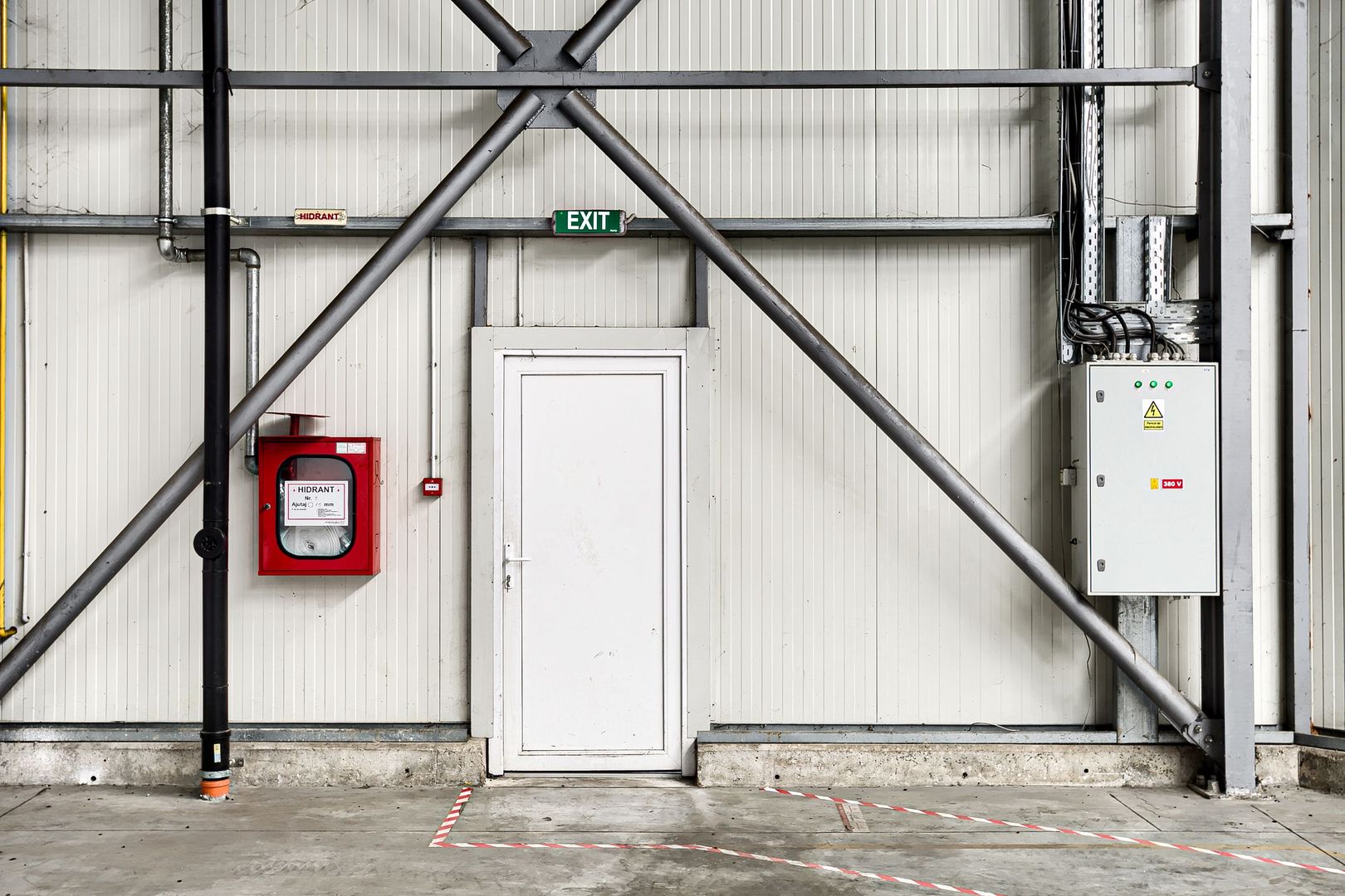 Hală industrială 727 mp în Arad langă Autostrada A1 - Poză 3