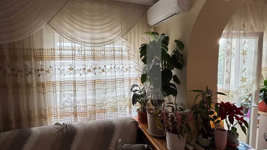 Apartament 3 camere de vanzare / Zona Terra / Floresti - Poză 3