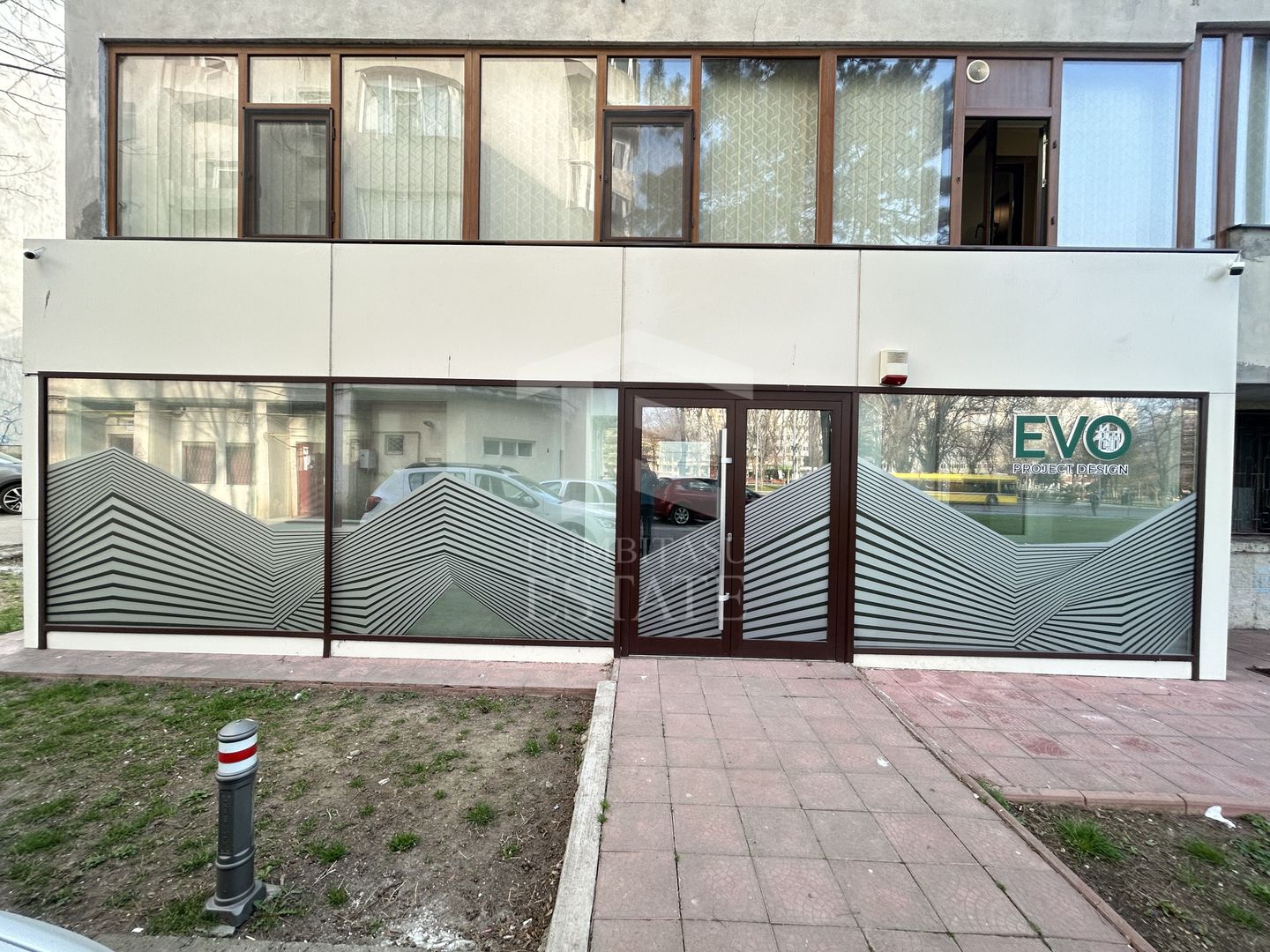 Spațiu pretabil sediu firmă sau activitate comercială - Tomis II - Poză 12