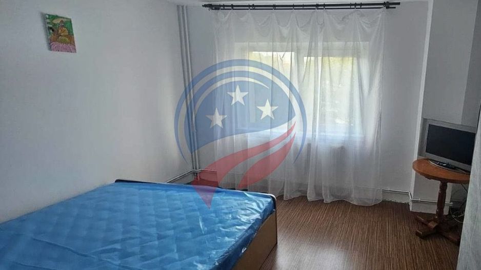 CHIRIE APARTAMENT 3 CAMERE 1 MAI - Poză 3