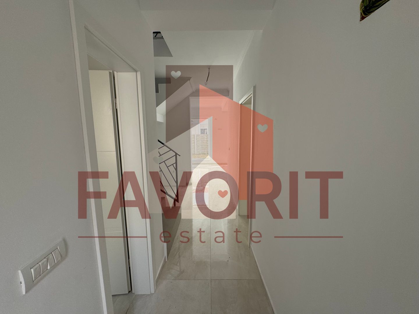 Finisaje la alegere. Vatra veche a satului. La asfalt - Poză 3