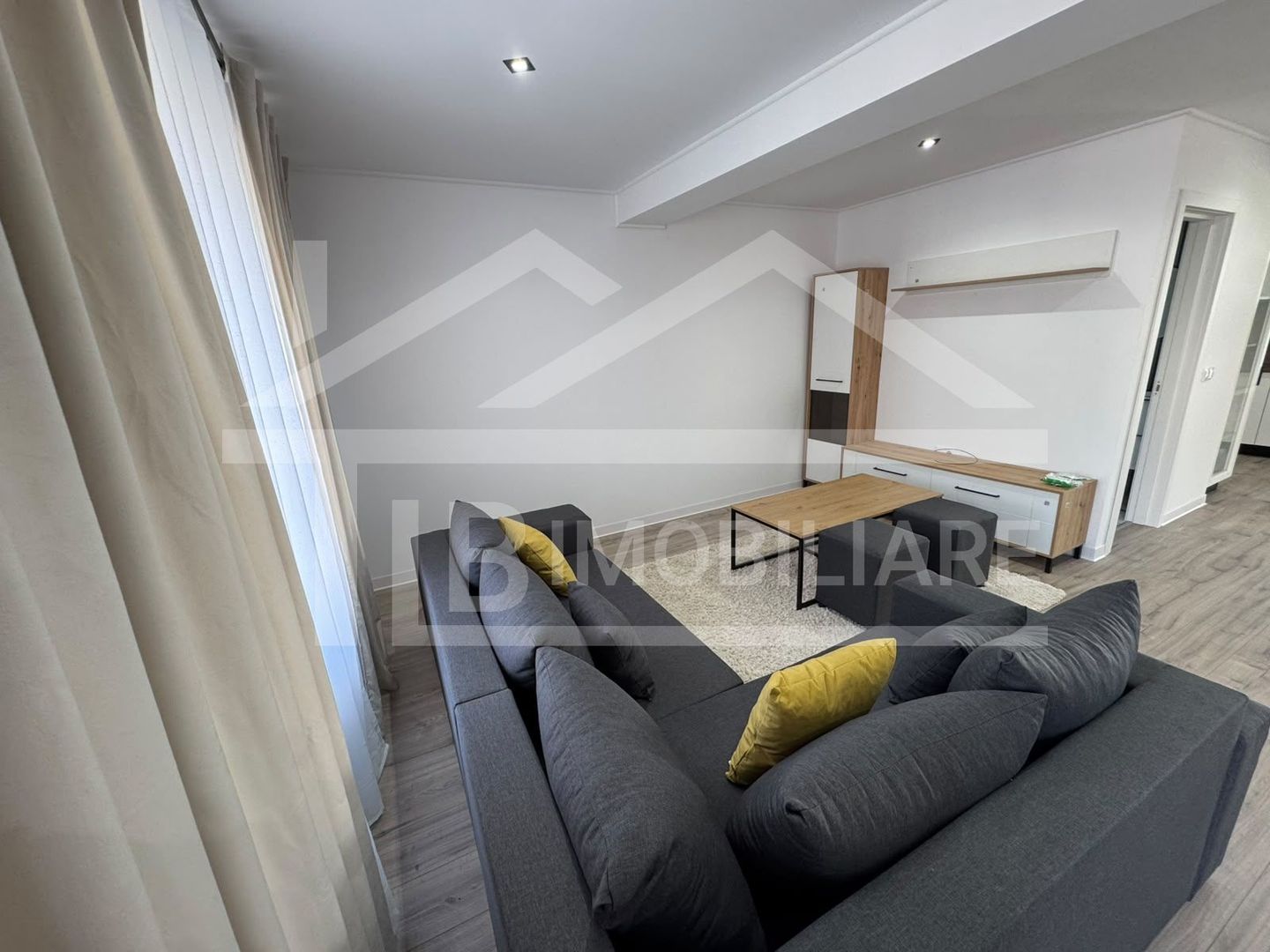 Casa cu 4 camere, 110mp, Zona Unirii - Poză 3