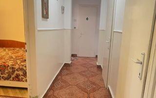 Apartament cu 3 camere decomandat - Poză 3