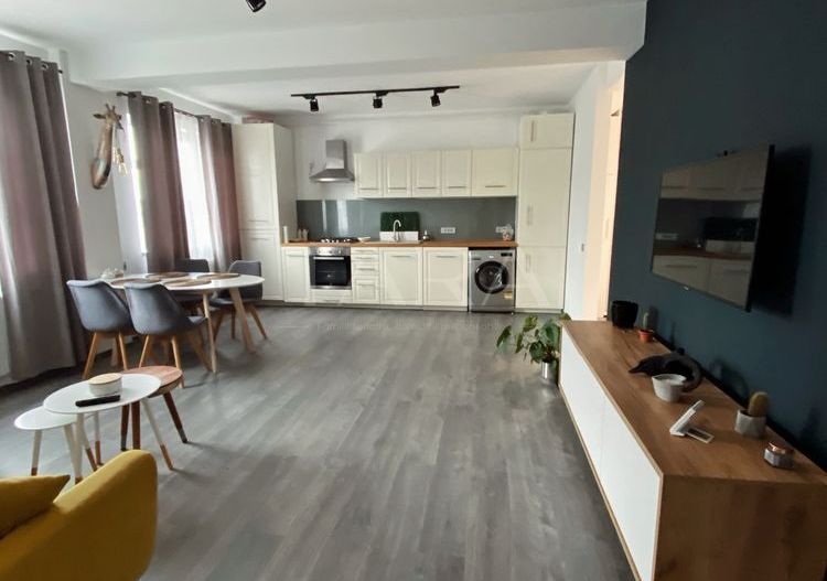 Apartament cu 2 camere, mobilat și utilat, Borhanci, zona Romul Ladea. - Poză 2