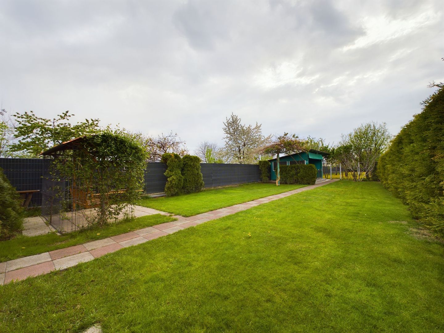 Spațiu comercial, hală și apartamente Aradul Nou - Poză 4