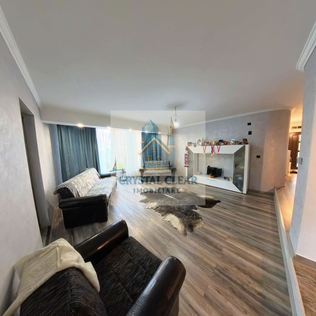 Casă 4 dormitoare și teren de 857 mp - zona Sântana de Mureș - Poză 4