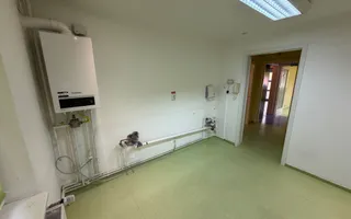 Spațiu parter cu destinație mixtă, zona fostă Lidia – 67 mp - Poză 15