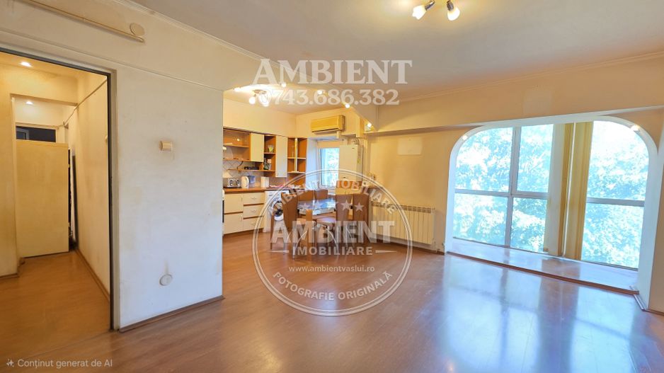 Apartament cu 4 camere, mobilat și utilat, VASLUI - zona ULTRACENTRAL; - Poză 4