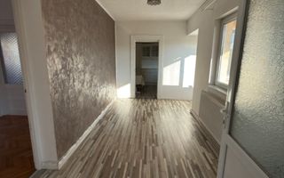 Apartament spatios cu 3 camere - Poză 5