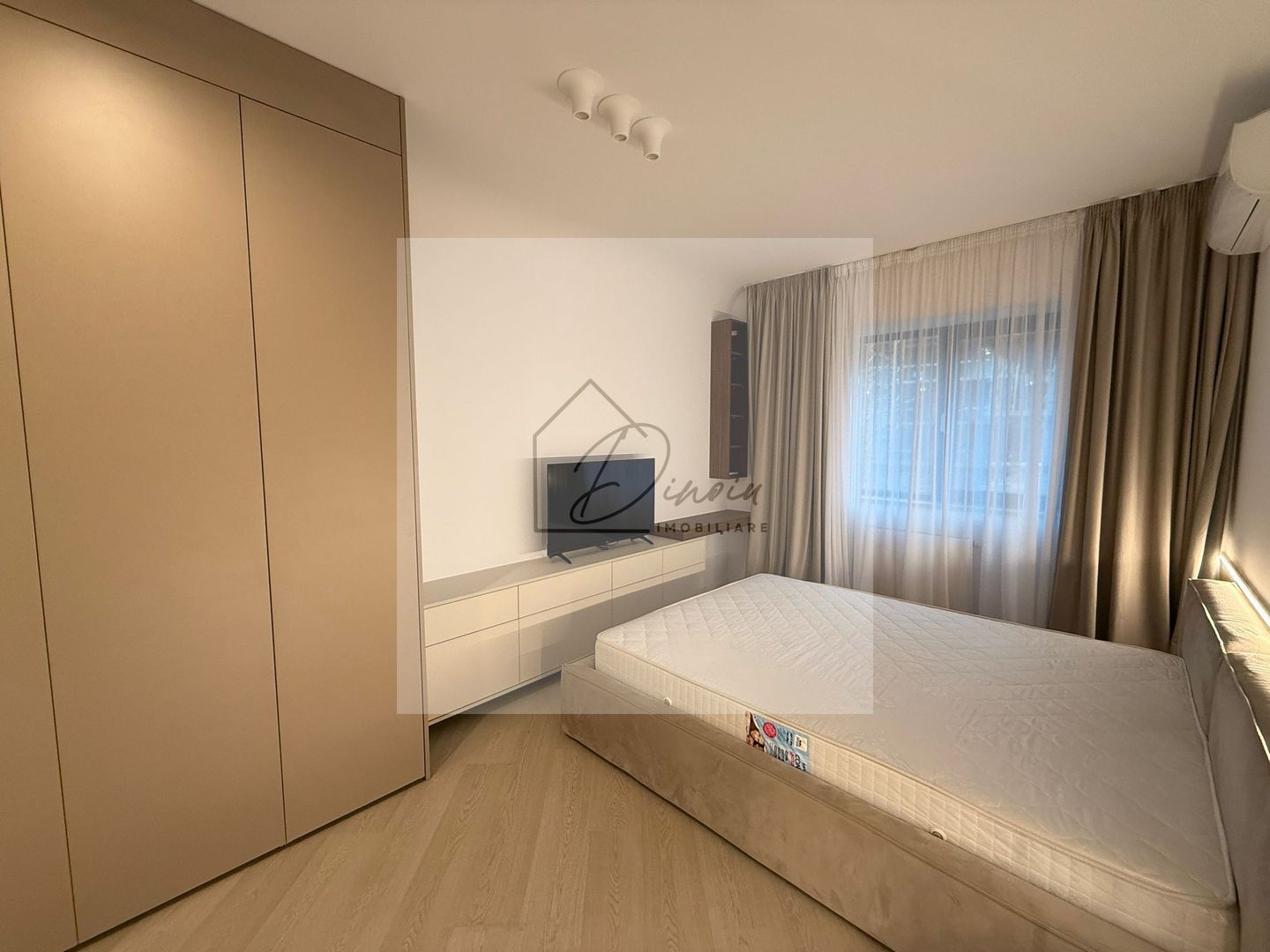 3 camere Cortina North | Mobilat  I COMISION 0% - Poză 7
