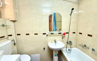 Oportunitate Centru – apartament 2 camere + loc de parcare și garaj - Poză 5