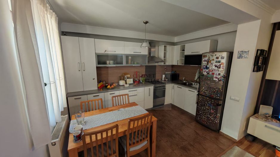 Apartament 3 camere | Parcare | Mobilat și utilat - Poză 2
