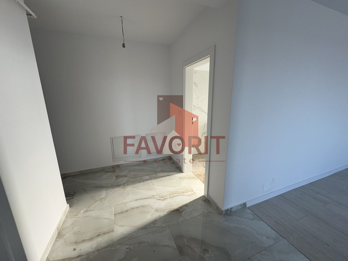 Disponibil imediat. Decomandat. TVA 21% inclus in pret - Poză 7