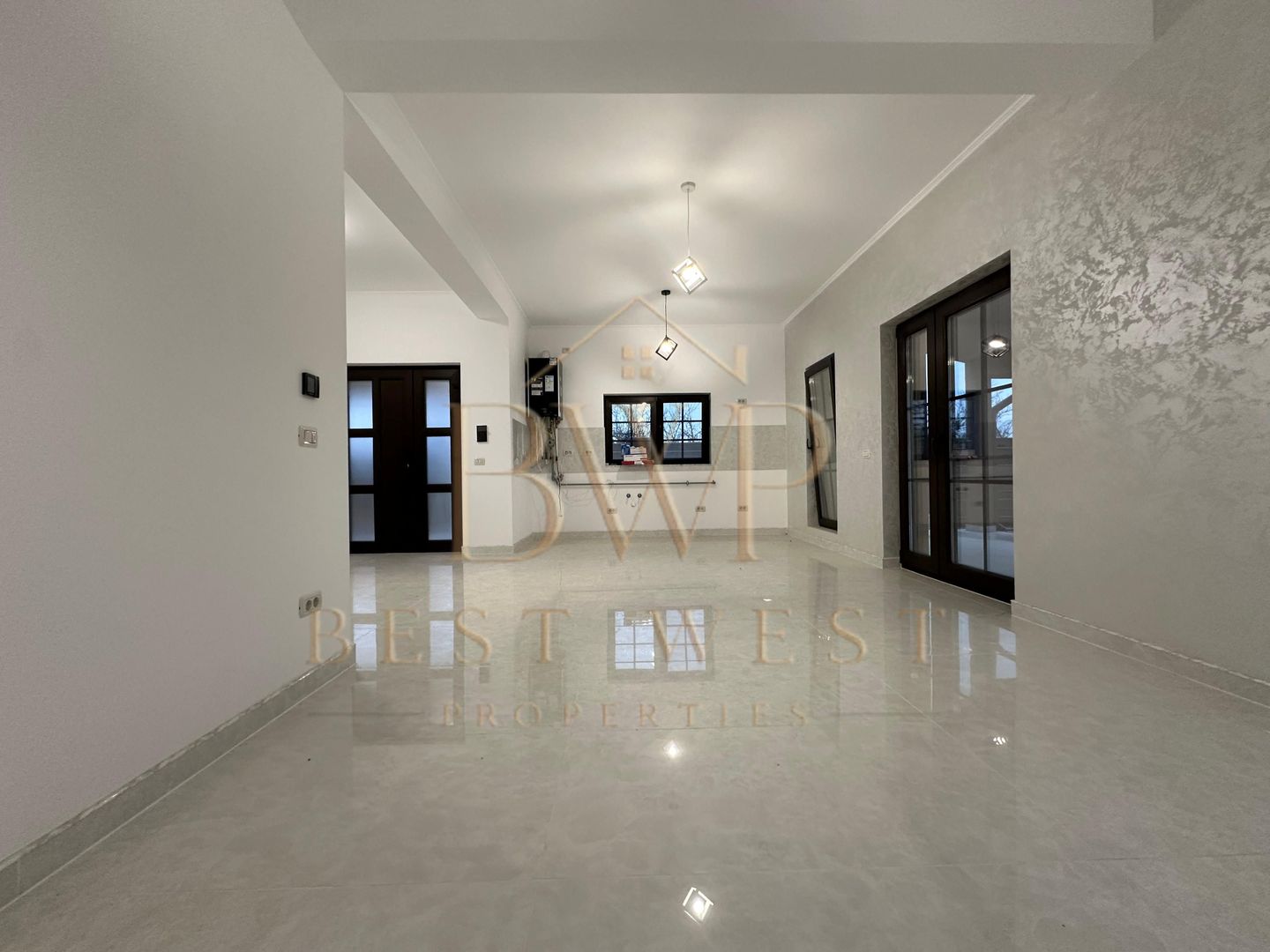 Duplex 1/2, 5 camere, drum propriu, Giroc COMISION 0% - Poză 2