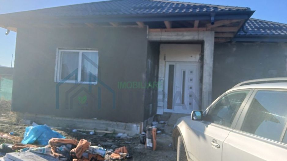 Casă de vânzare în comuna Ciurea – 135 mp cu teren de 450 mp - Poză 1