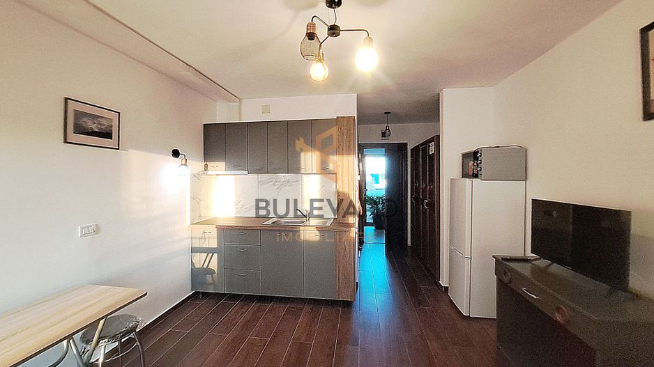 Garsoniera de inchiriata in zona Metro! - Poză 9