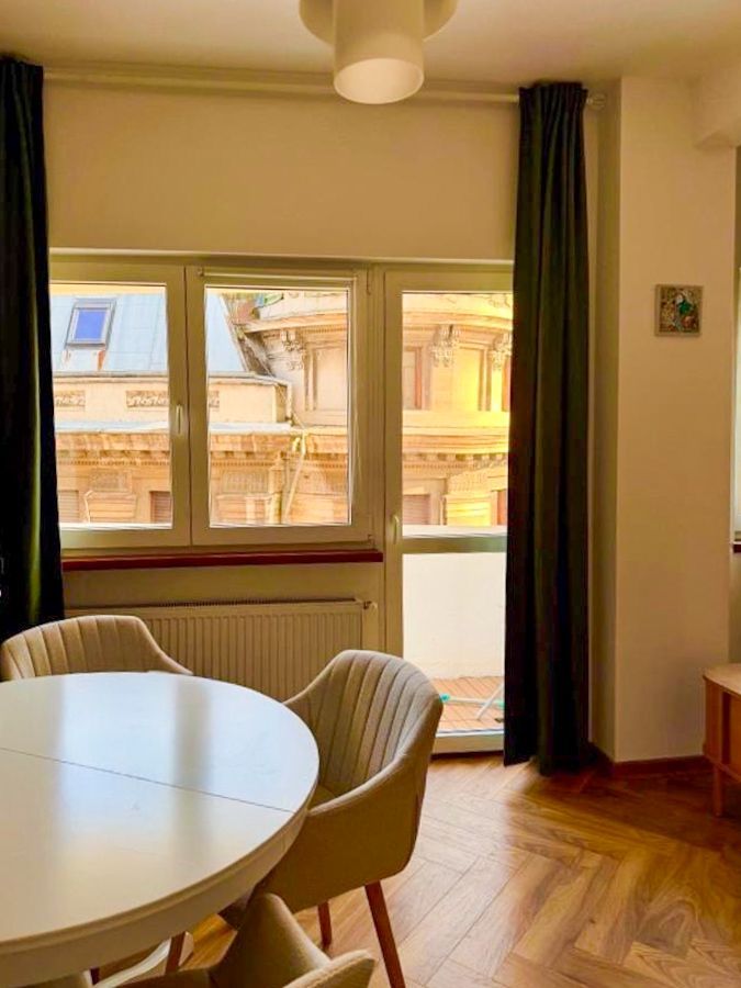 Chirie | Apartament 3 camere | Universitate | Bloc Interbelic - Poză 4