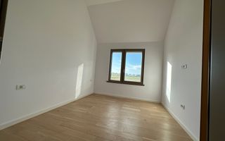 Casa cu 5 camere - Dumbravita - Poză 19