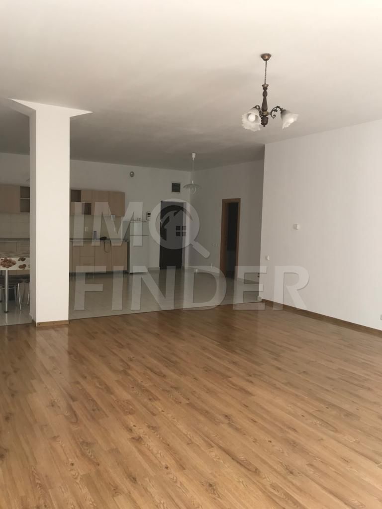Inchiriere spatiu birouri in zona Plopilor, Sala Polivalenta - Poză 1