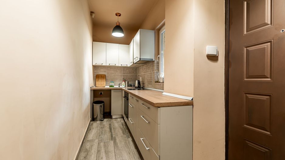 Apartament cu 2 camere vis-a-vis de Campusul Goldiș - Poză 5