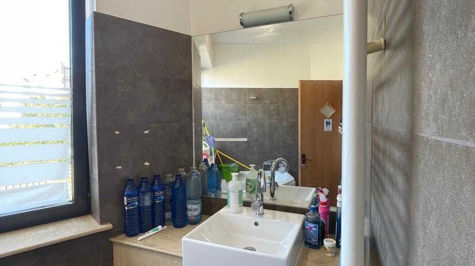 De vanzare Apartament 3 camere, ULTRACENTRAL, Mitropolie, bloc nou - Poză 6