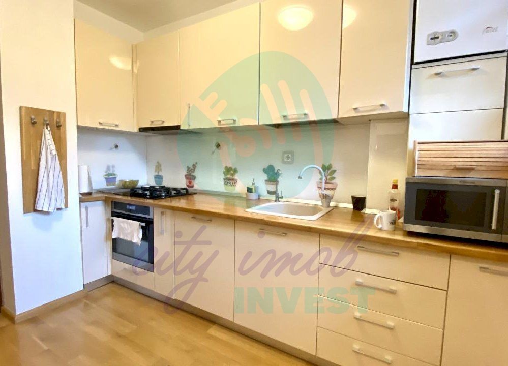 Vila cocheta cu teren de 400 mp - Poză 17