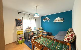 Pozitie excelenta - situata la margine. 3 dormitoare. Curte mare. - Poză 13