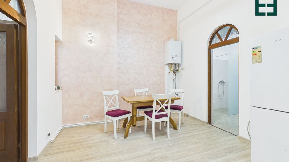 De închiriat Apartament cu 2 camere etaj 1 - Zonă Centrală - Arad - Poză 1