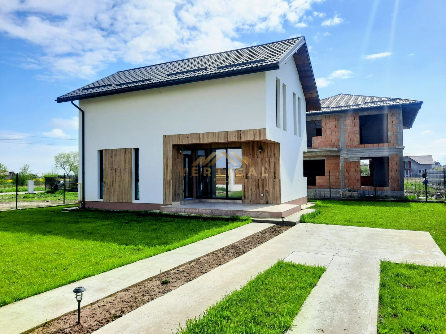 Vila 4 camere in comuna Berceni - Poză 2