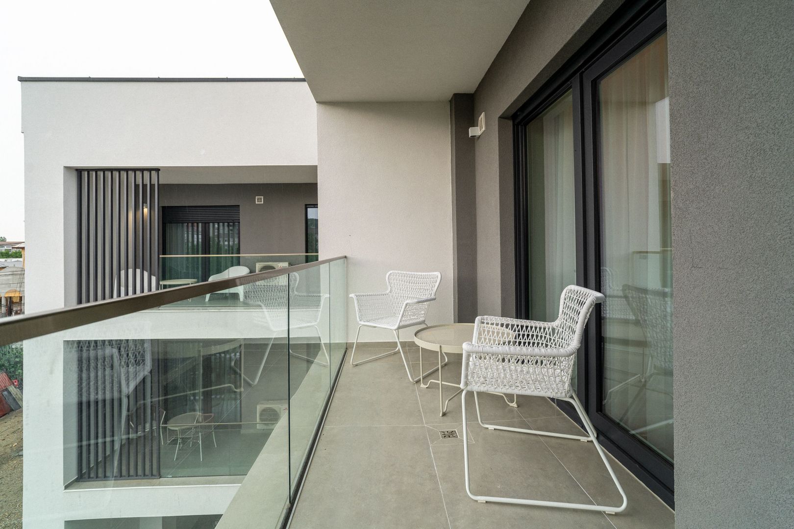 Apartament 3 camere de inchiriat EAS cu terasa 44 mp - Poză 12