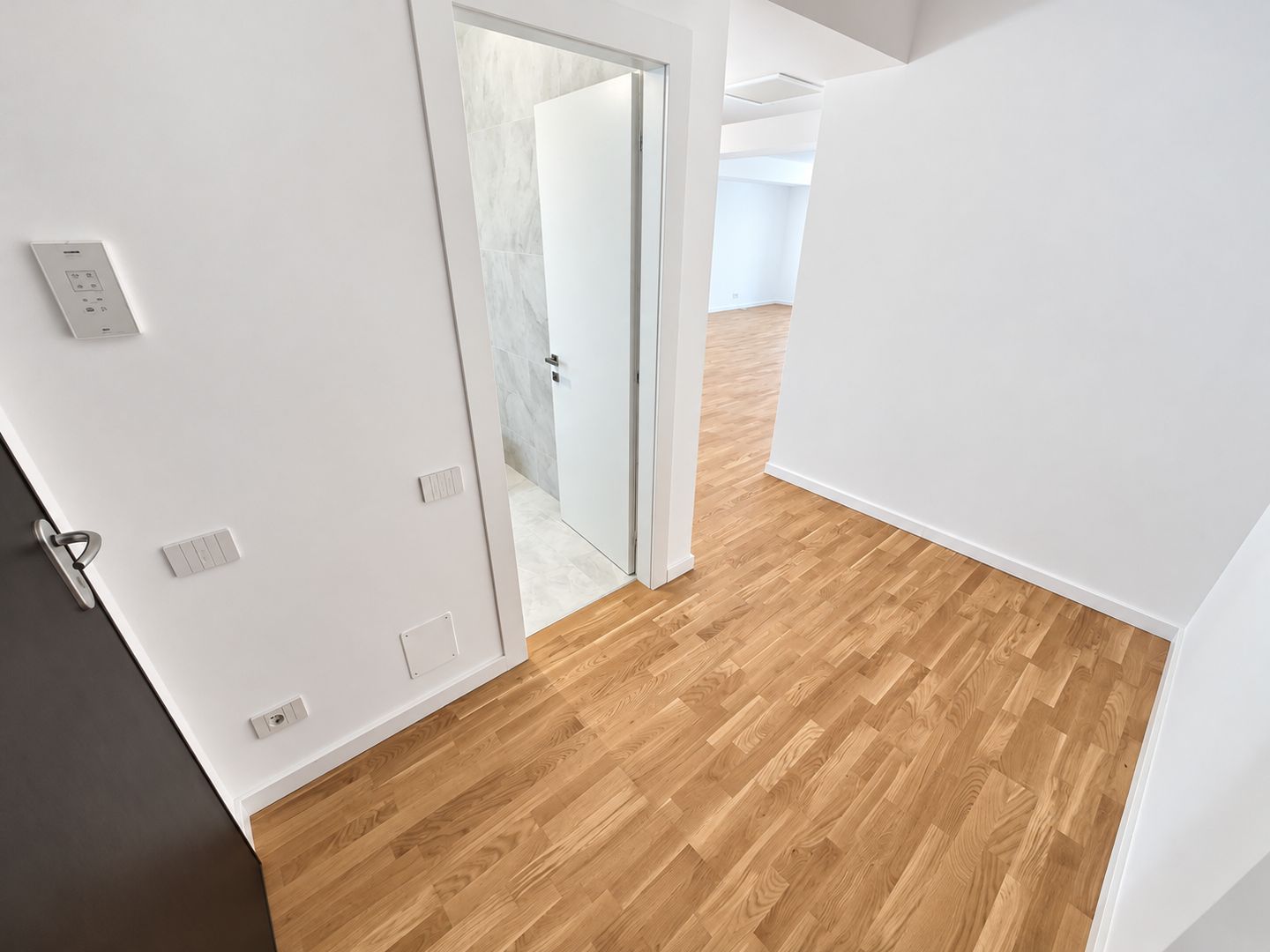 IANCU NICOLAE (Residence 5 Forest)- 3 camere, 3 bai, 2 parcari, LIBER! - Poză 19