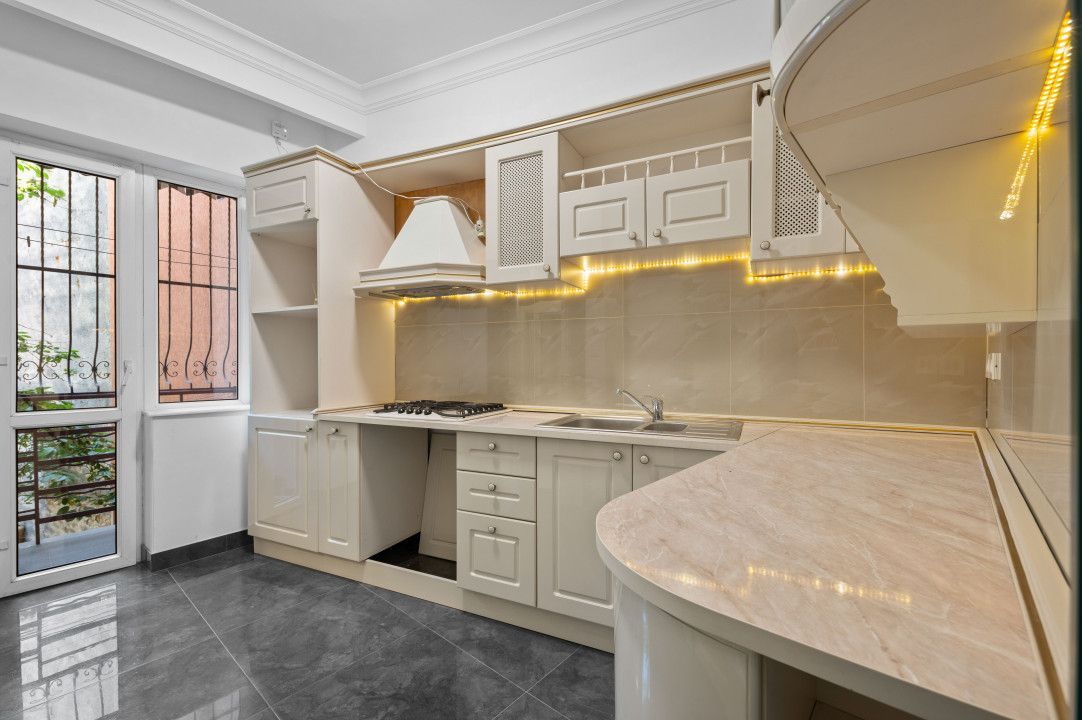 Vila 432mp Calea Calarasi - Rezidential - Comercial - Poză 12