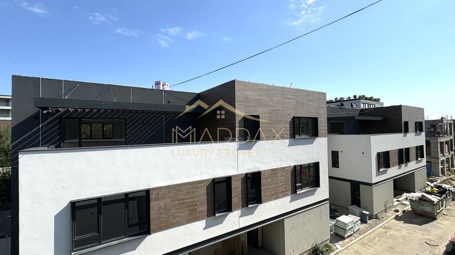 Vila individuala SMART_LUX**P+2***10 camere***Lift interior//Pipera - Poză 2