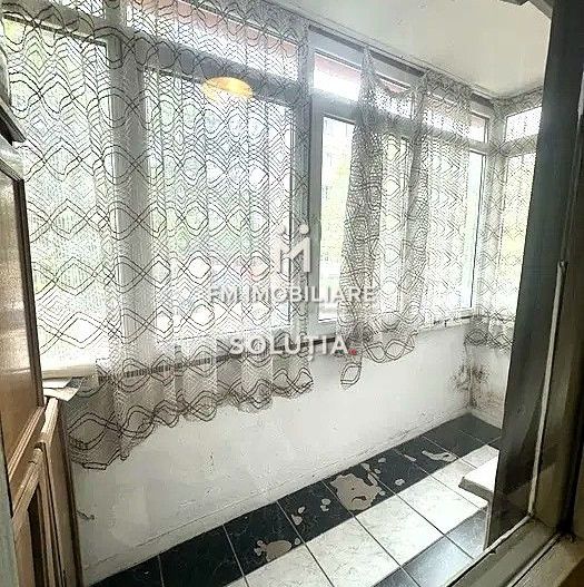 Apartament 3 camere, decomandat + Garaj, Str Moldovei! - Poză 8