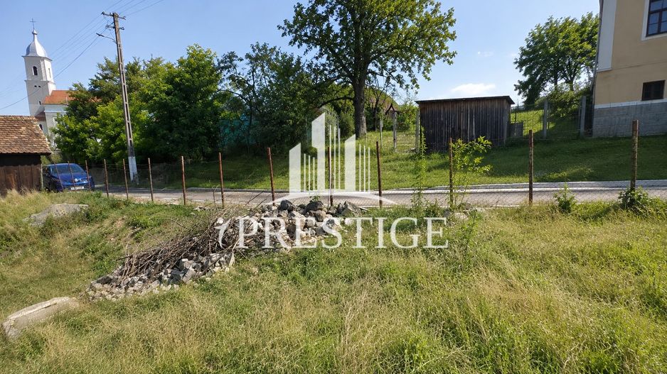 TEREN INTRAVILAN 1100 MP ÎN SĂCEL | ZONĂ PENTRU CASĂ + ACCES LA RÂU - Poză 3