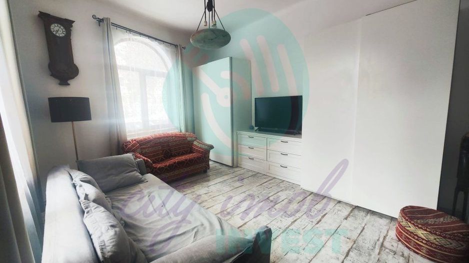 Casa singura in curte zona Mosilor - Eminescu - Poză 2