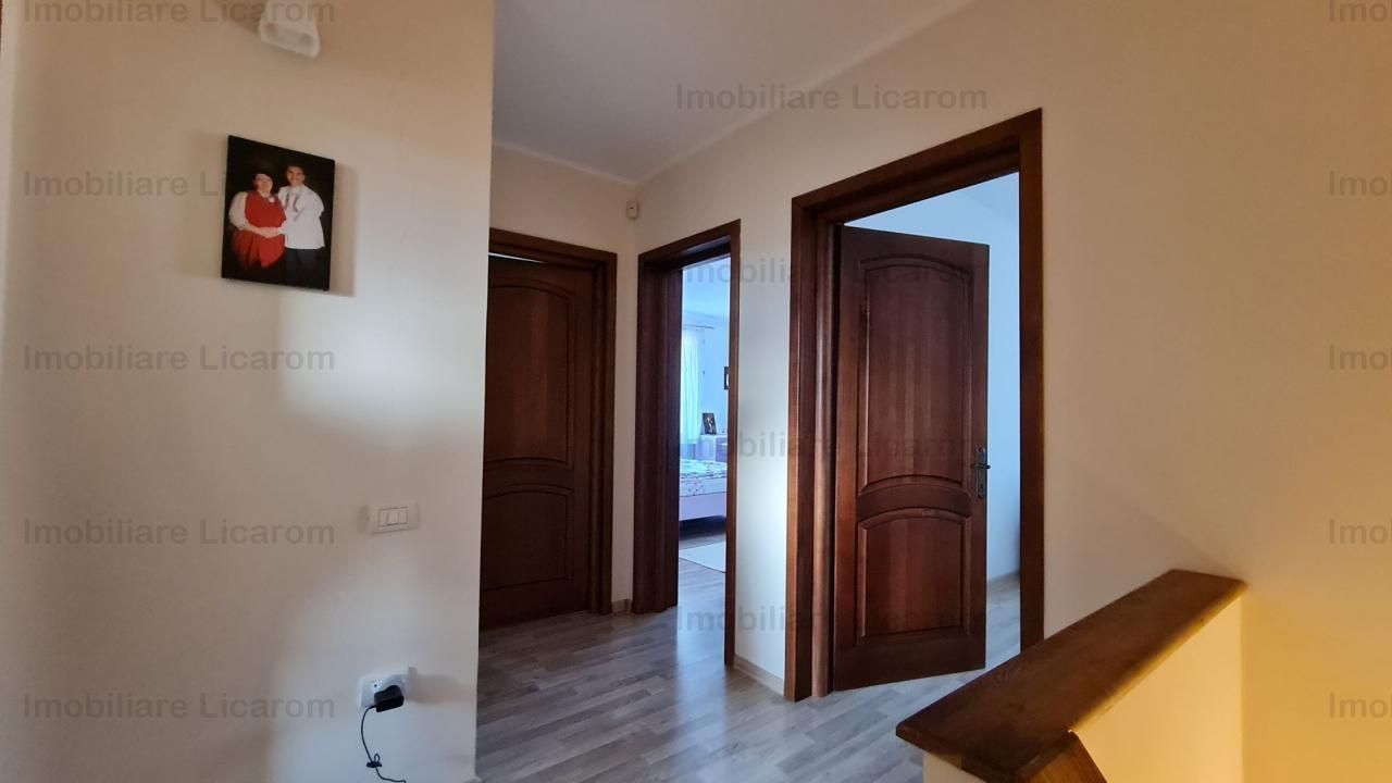 Duplex Sanpetru P+E,5 camere,teren 375 mp,260000 euro - Poză 6