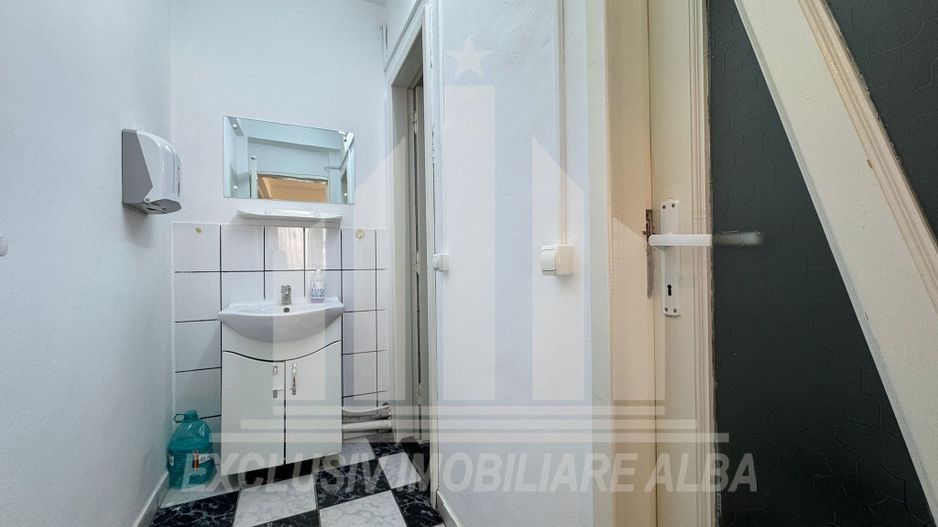 Spatiu comercial | De inchiriat | 85 mp | Cetate - Poză 5