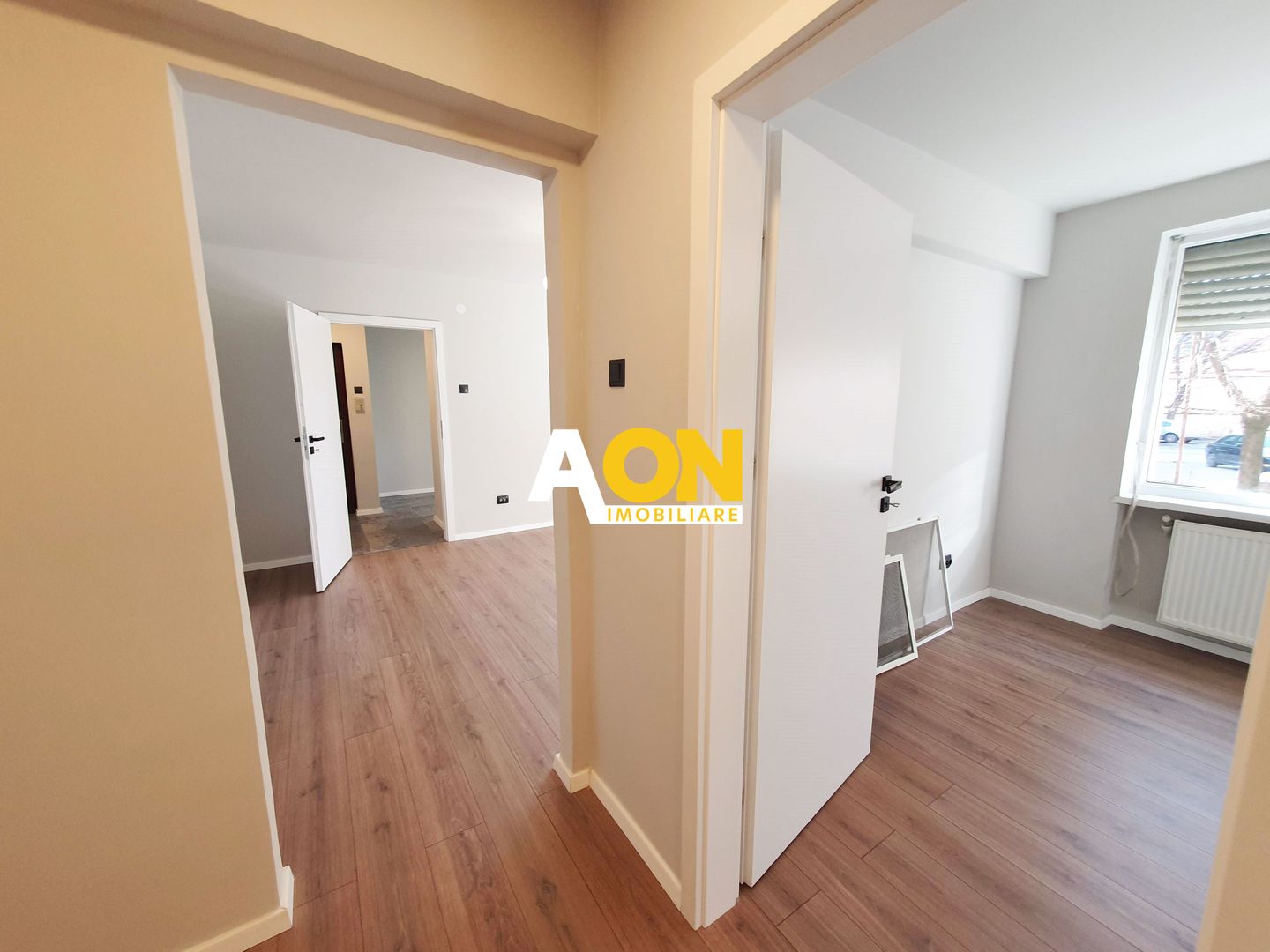 Apartament 2 camere, etaj 1, renovat complet, ultracentral - Poză 7