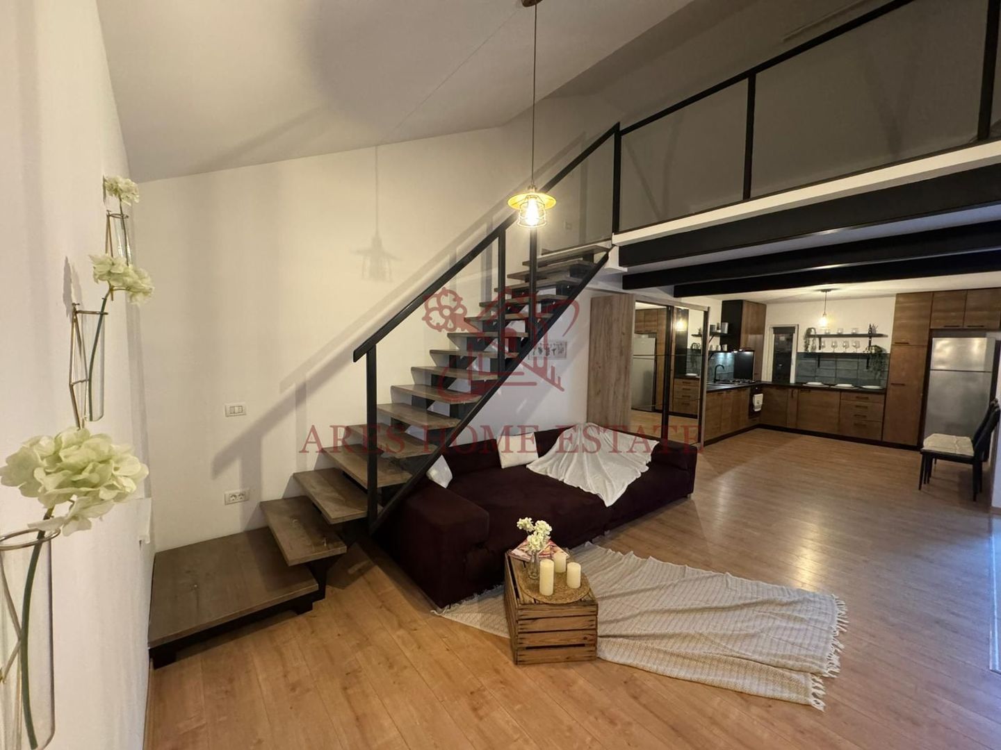 Apartament cu 2 camere, curte 120 mp, 2 locuri de parcare. - Poză 7