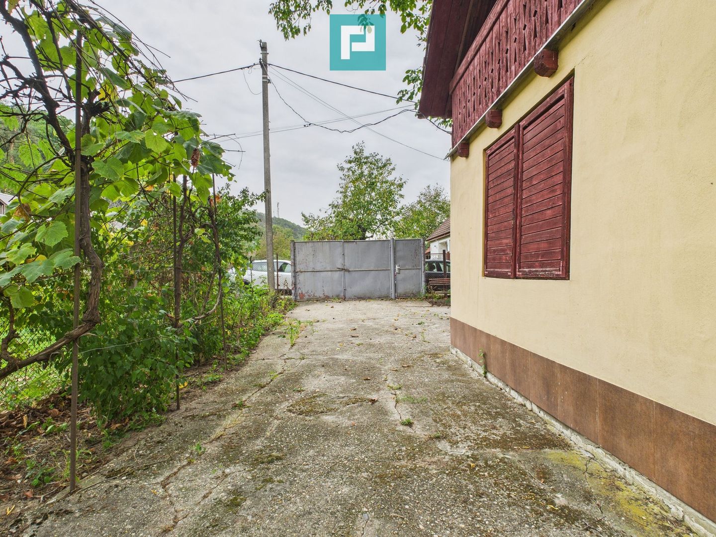 Casă de vacanță cu teren  în Lipova - Poză 6