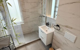 2 camere| Dumbravita| curte mare| terasa generoasă| loc de parcare| - Poză 17